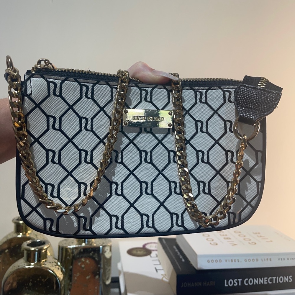 🤍River Island Mini glamorous handbag 🖤